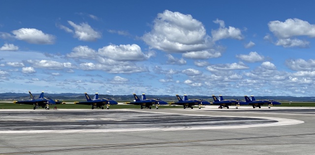 2022/BEST-OF/640x480_2022-05-15-Blue-Angels-Ellis-AFB-042-GOOD.JPG