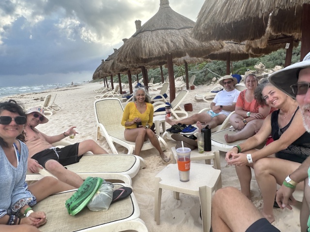 2022-12-02-Cancun-with-Friends-187-Kavita-Doug-Kavita-Ren-Marci-Suzi-Travis-GOOD.JPG