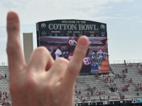 2022-10-08-UT-Longhorn-Football-OU-49to0-18-GOOD.JPG