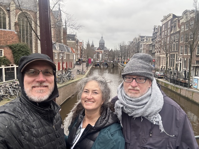 2023-01-27-Amsterdam-161-Travis-Suzi-James.JPG