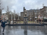 2023-01-26-Amsterdam-018-Suzi-Rembrandt.JPG
