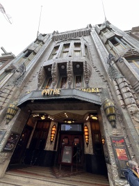 2023-01-26-Amsterdam-022-Theater-Tuschinski-Pathe.JPG