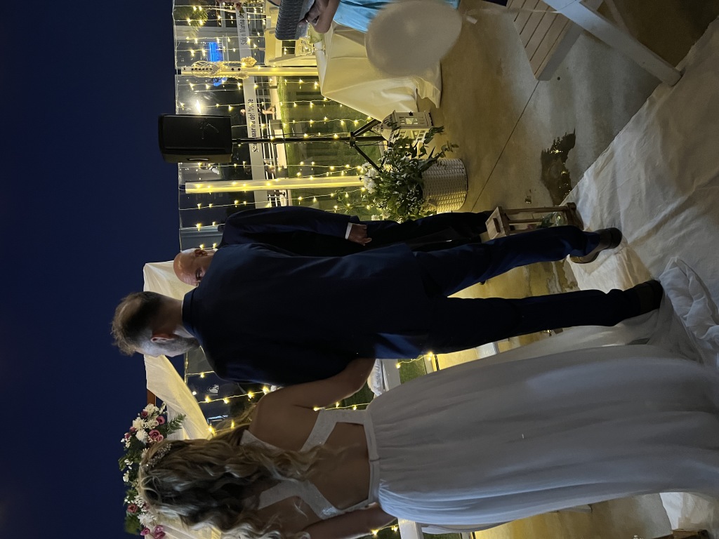 2023/01(January)/Argentina-Adriana-Leo-Wedding/1024x768_2023-01-07-Argentina-Adriana-Wedding-105-Leo.JPG