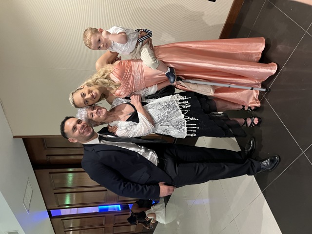 2023/01(January)/Argentina-Adriana-Leo-Wedding/640x480_2023-01-07-Argentina-Adriana-Wedding-125-Lio-Zuly-Maru-Lautaro.JPG