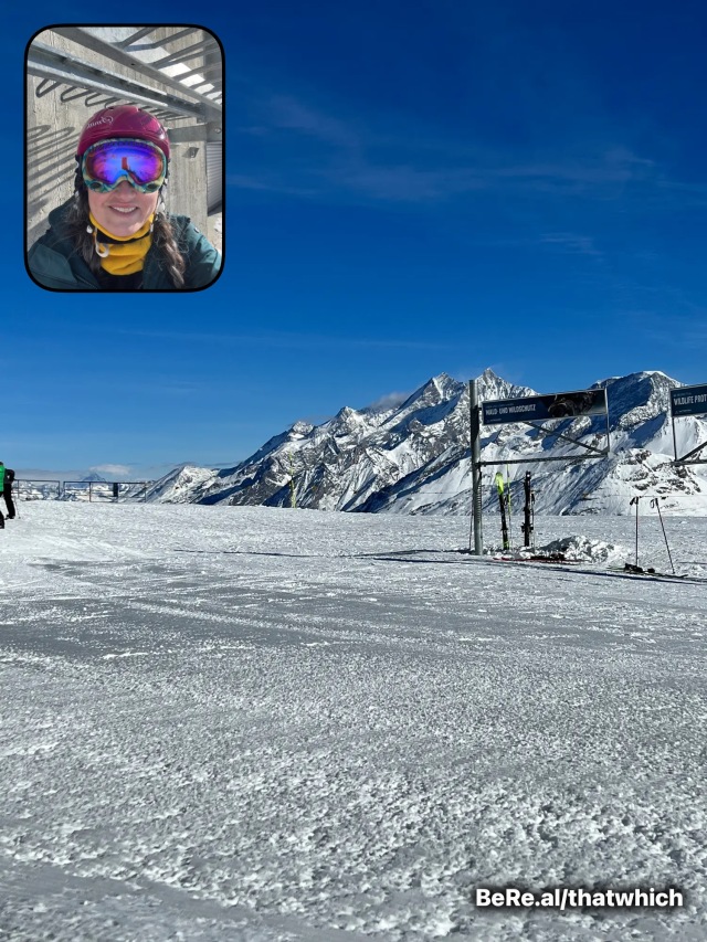 2023/01(January)/BeReal/640x480_2023-BeReal-Suzi-17-Zermatt.JPG