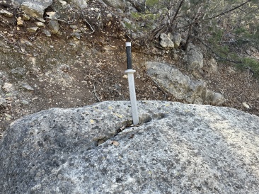 2023-01-14-Crew-8787-Lost-Maples-04-Sword-in-stone.JPG