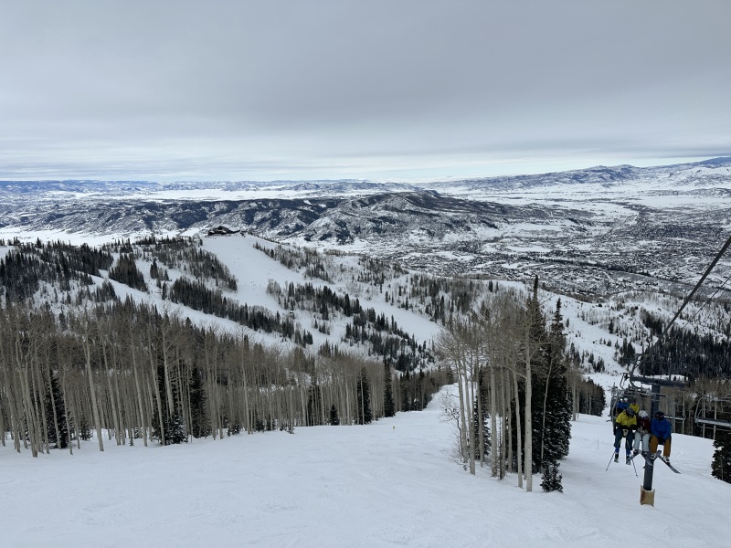 2023/02(February)/A-Basin-Skiing/800x600_2023-02-25-A-Basin-09.JPG