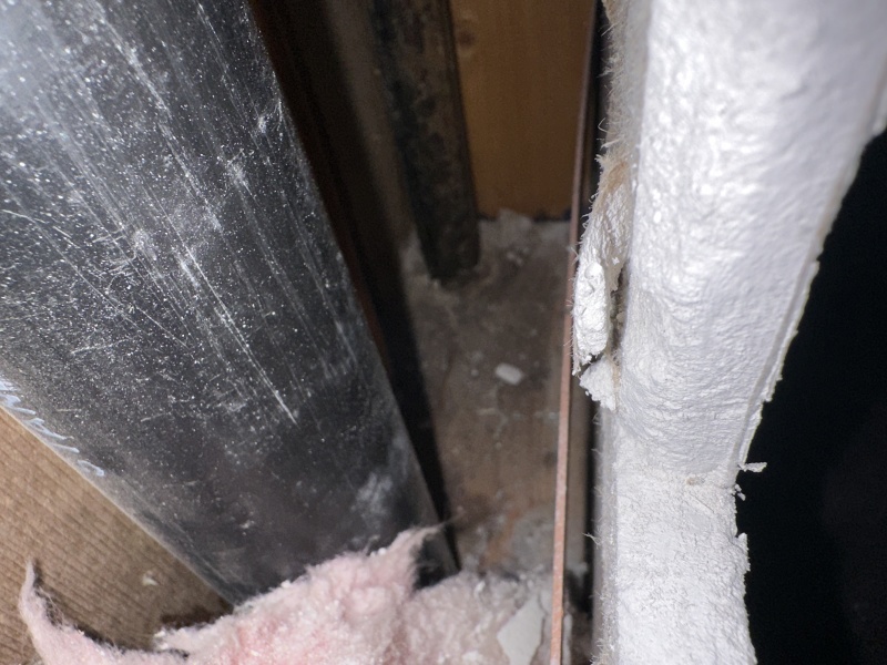 2023/02(February)/Colorado-Water-Leak/800x600_2023-02-26-Water-Leak-from-unknown-source-02.JPG