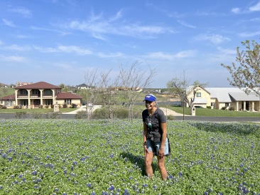 2023-03-11-Bluebonnets-02-Kavita.JPG