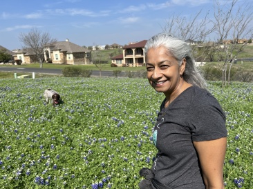 2023-03-11-Bluebonnets-05-Kavita.JPG