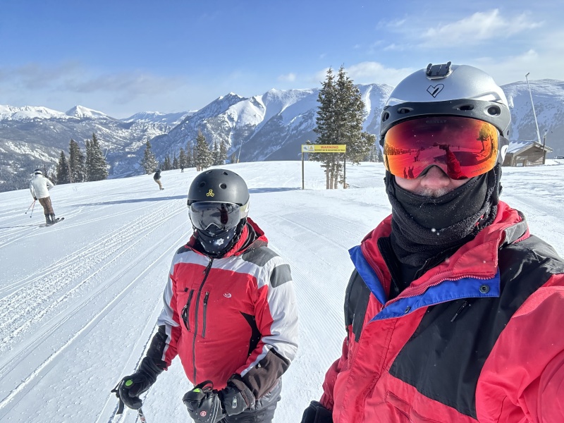 2023/03(March)/Colorado-Skiing/800x600_2023-03-26-Colorado-Copper-Mountain-04-Ren-Travis.JPG