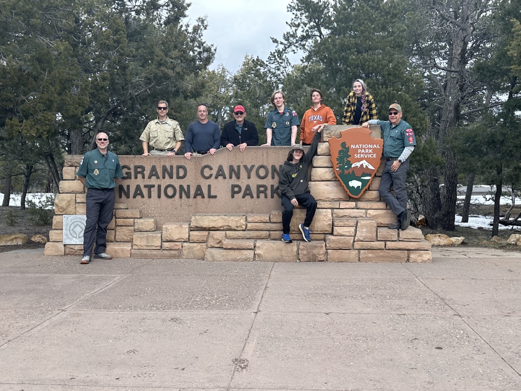 2023-03-12-Grand-Canyon-Crew8787-030-Travis-Ben-Markus-Carl-Truman-Quade-Charlie-Clare-Guy.JPG
