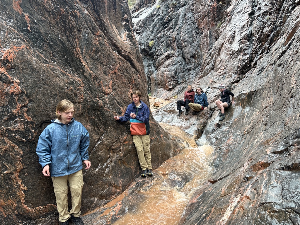 2023-03-15-Grand-Canyon-Crew8787-271-slot-canyon-Truman-Charlie-Ben-Quade-Clare.JPG