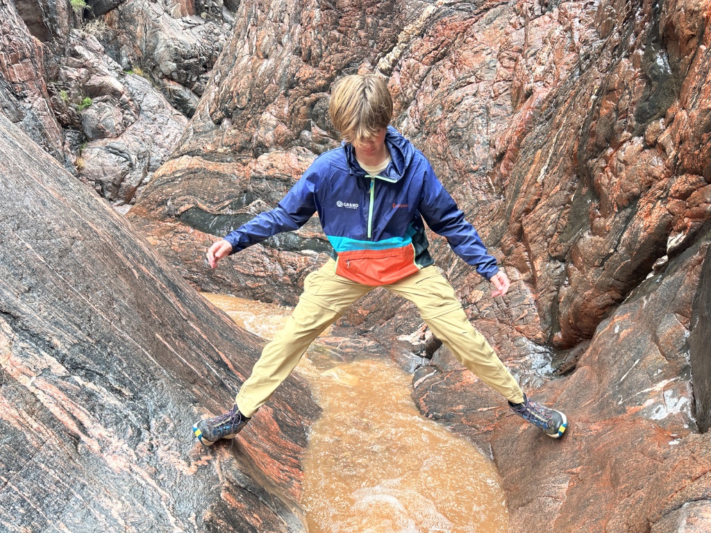 2023-03-15-Grand-Canyon-Crew8787-293-slot-canyon-Charlie.JPG