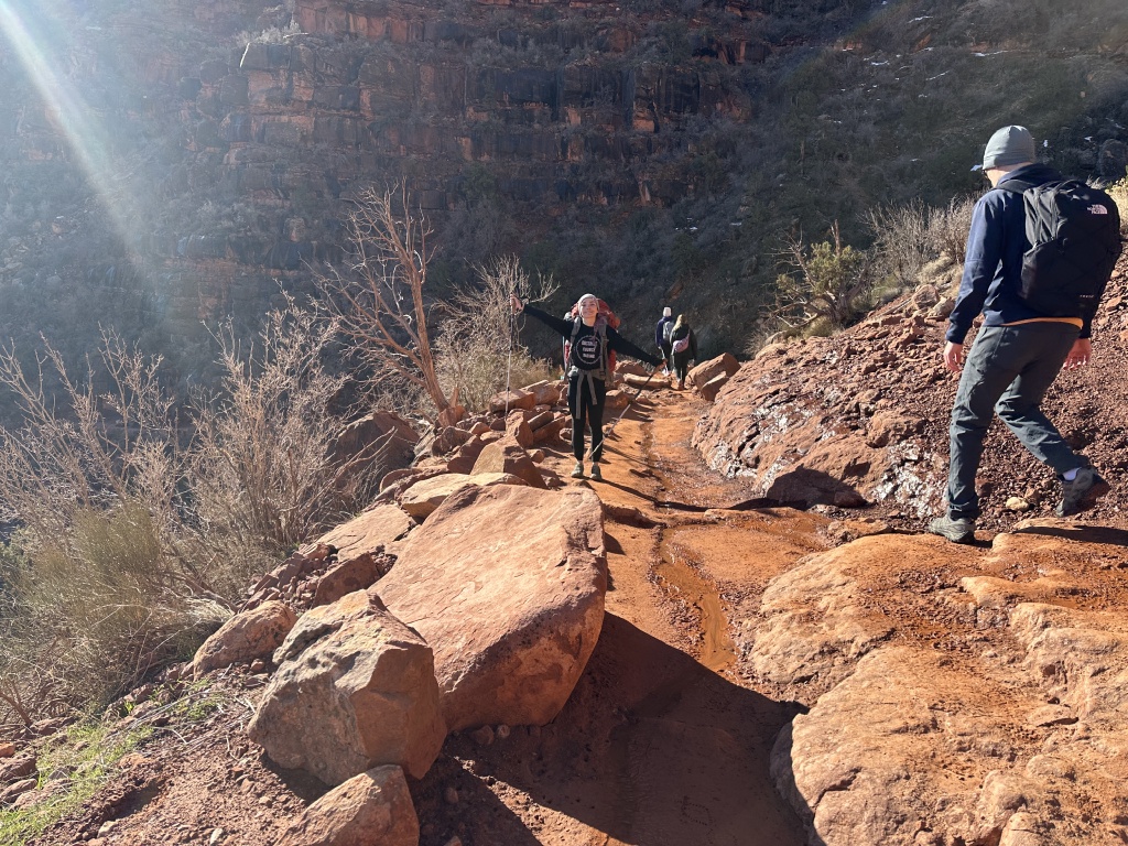 2023-03-17-Grand-Canyon-Crew8787-420-Clare.JPG