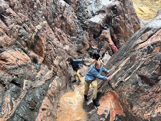 2023-03-15-Grand-Canyon-Crew8787-261-slot-canyon-Clare-Ben-Truman-Quade.JPG