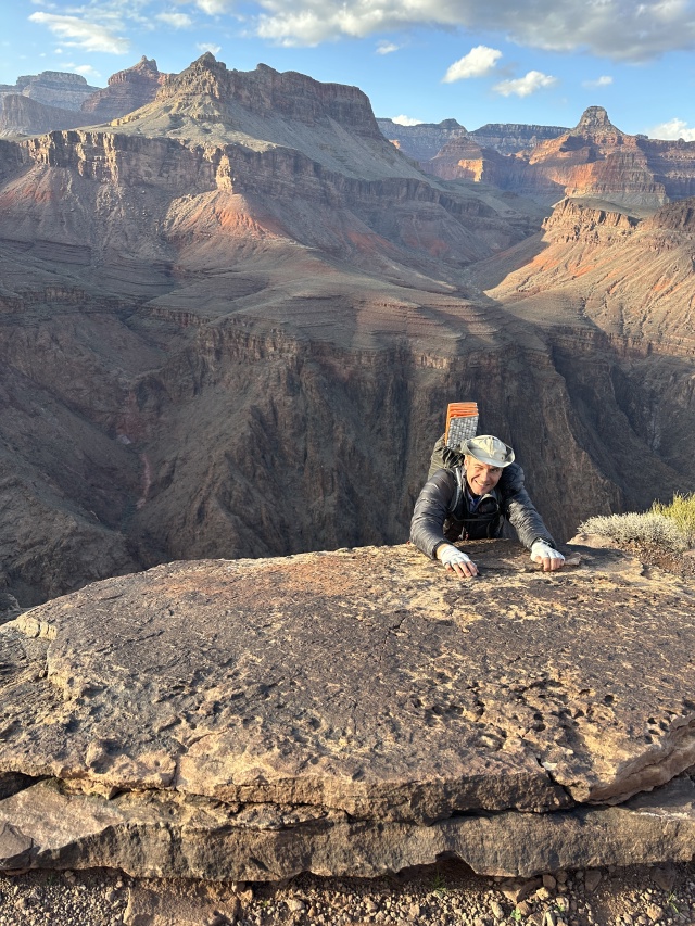 2023/03(March)/Grand-Canyon-Crew-8787/640x480_2023-03-16-Grand-Canyon-Crew8787-390-Ben-GOOD.JPG