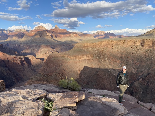 2023/03(March)/Grand-Canyon-Crew-8787/640x480_2023-03-16-Grand-Canyon-Crew8787-395-Travis.jpg