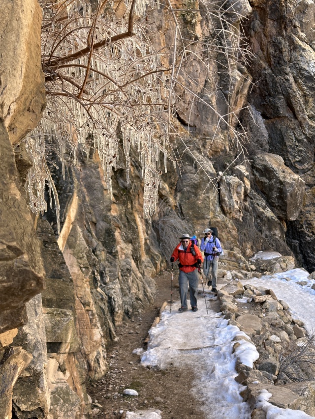 2023-03-17-Grand-Canyon-Crew8787-446-Carl-Ben.JPG