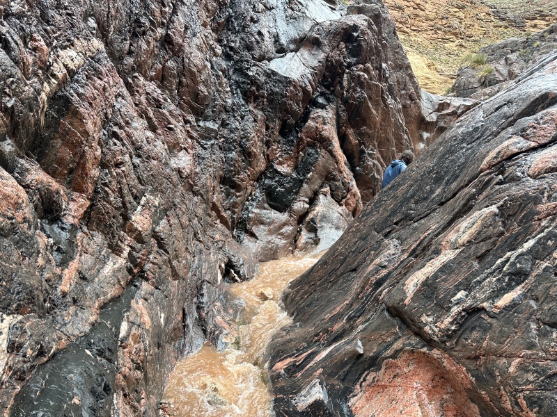 2023-03-15-Grand-Canyon-Crew8787-251-slot-canyon.JPG