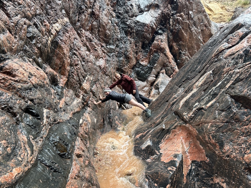 2023-03-15-Grand-Canyon-Crew8787-265-slot-canyon-Clare-Ben.JPG