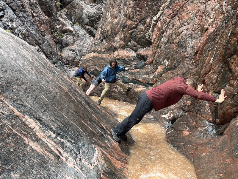 2023-03-15-Grand-Canyon-Crew8787-283-slot-canyon-Charlie-Clare-Quade-Ben.JPG