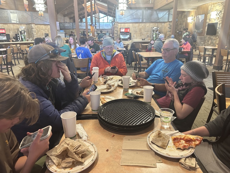 2023-03-17-Grand-Canyon-Crew8787-479-Quade-Carl-Guy-Clare-pizza.JPG