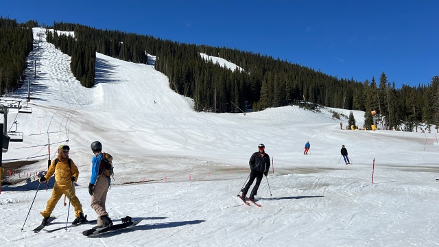 2023/04(April)/Colorado/640x480_2023-04-30-Copper-Mountain-1-Travis.JPG
