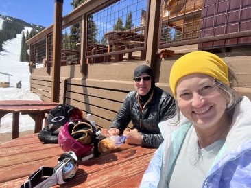 2023-04-30-Copper-Mountain-5-Travis-Suzi.JPG
