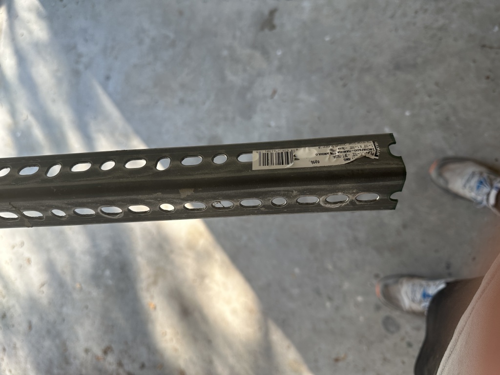 2023/04(April)/Goose-Creek-SC-Chance-House/2023-04-06-South-Carolina-01-L-bracket-for-garage-door.JPG