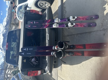 2023-04-29-New-Atomic-Skis-03.JPG
