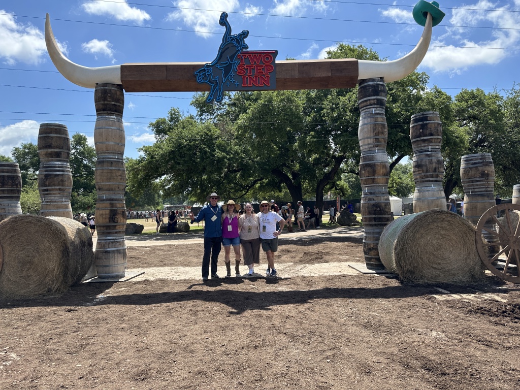 2023/04(April)/Two-StepInn-Festival-Georgetown-TX/1024x768_2023-04-15-Two-Step-Inn-Festival-25-Travis-Suzi-Marci-Ren.JPG