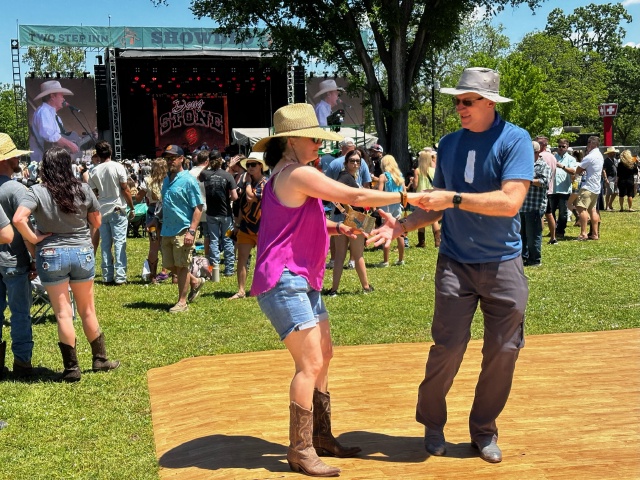 2023/04(April)/Two-StepInn-Festival-Georgetown-TX/640x480_2023-04-15-Two-Step-Inn-Festival-06-Travis-Suzi-Dancing-GOOD.JPG