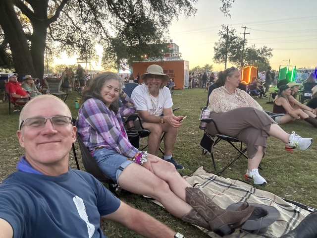 2023/04(April)/Two-StepInn-Festival-Georgetown-TX/640x480_2023-04-15-Two-Step-Inn-Festival-30-Travis-Suzi-Marci-Ren.JPG