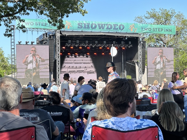2023/04(April)/Two-StepInn-Festival-Georgetown-TX/640x480_2023-04-16-Two-Step-Inn-Festival-05.JPG