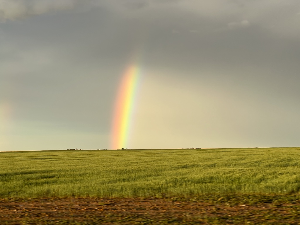 2023/05(May)/Colorado/1024x768_2023-05-17-Dumas-Rainbow-04.JPG