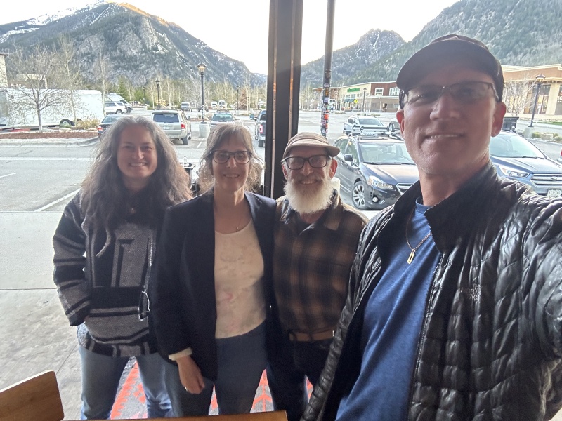 2023/05(May)/Colorado/800x600_2023-05-25-Colorado-DennisOnTheGoJohnson-Travis-02-Suzi.JPG