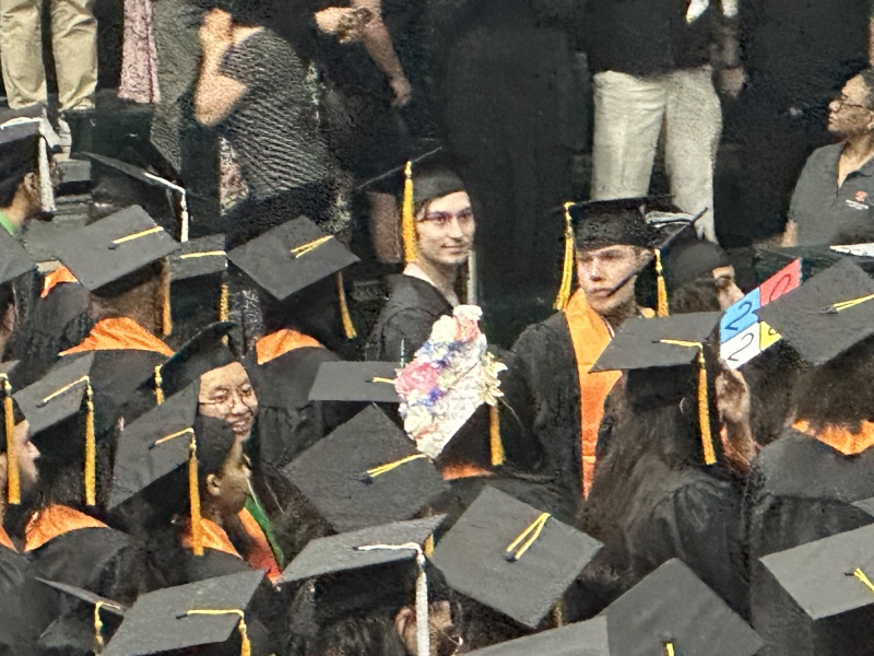 2023/05(May)/Dax-College-Graduation/800x600_2023-05-17-Dax-UTD-College-Graduation-55.JPG
