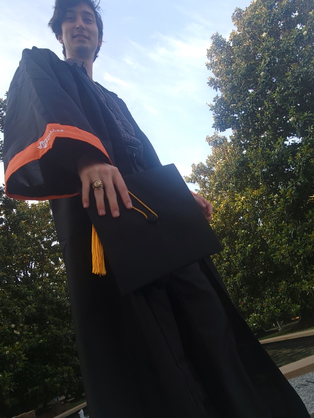 2023-05-07-Dax-Graduation-Photoshoot-31.jpg