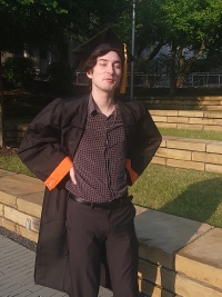 2023-05-07-Dax-Graduation-Photoshoot-35.jpg