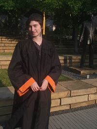 2023-05-07-Dax-Graduation-Photoshoot-38.jpg