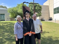 2023-05-17-Dax-UTD-College-Graduation-85-Janeen.JPG
