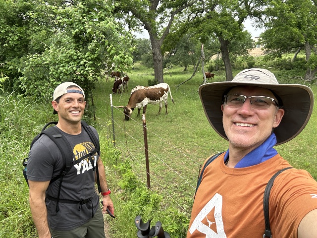 2023/05(May)/Misc/640x480_2023-05-07-Lake-Georgetown-hike-Travis-Fred-3.JPG