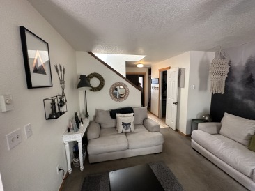 2023-06-30-Ben-Kavita-Colorado-House-Hunting-22.JPG