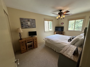 2023-06-30-Ben-Kavita-Colorado-House-Hunting-83.JPG