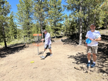 2023-06-25-Colorado-032-Disc-Golf-Ben-Ren-Travis.JPG