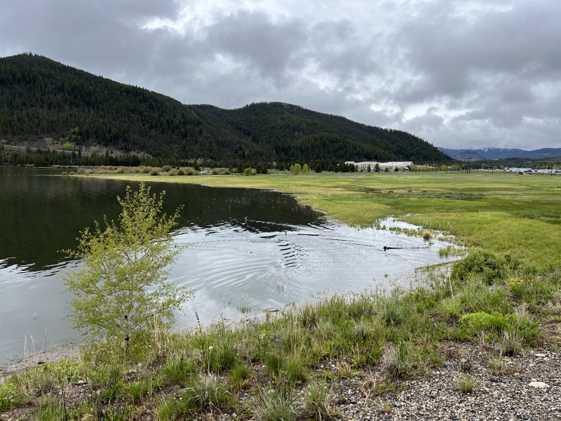 2023/06(June)/Colorado/800x600_2023-06-17-Colorado-03-Lake-Dillon.JPG