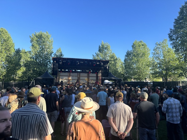 2023-02-15-Shakey-Graves-Buena-Vista-03.JPG