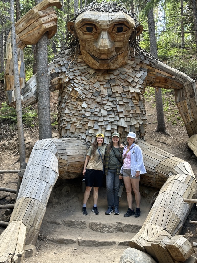 2023-07-09-Colorado-07-Meghan-Karen-Suzi.JPG