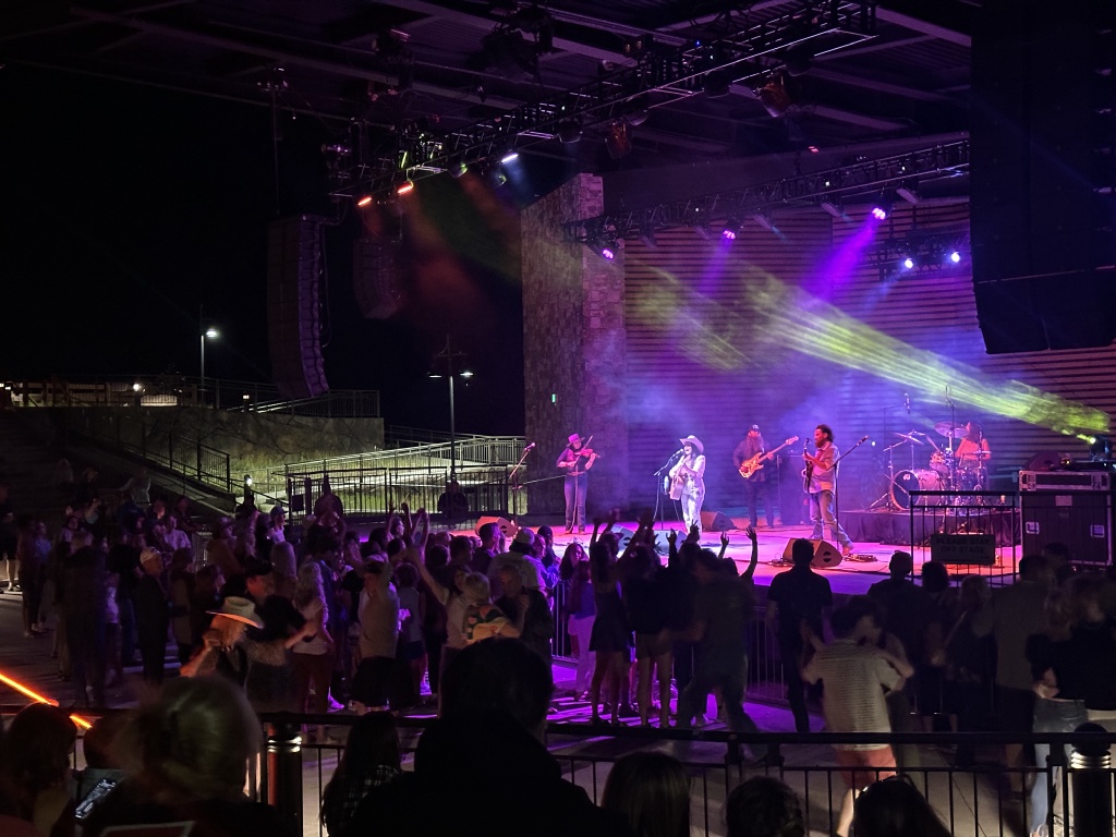 2023-07-24-Colorado-04-Dillion-Amp-KylieFreyBand.JPG